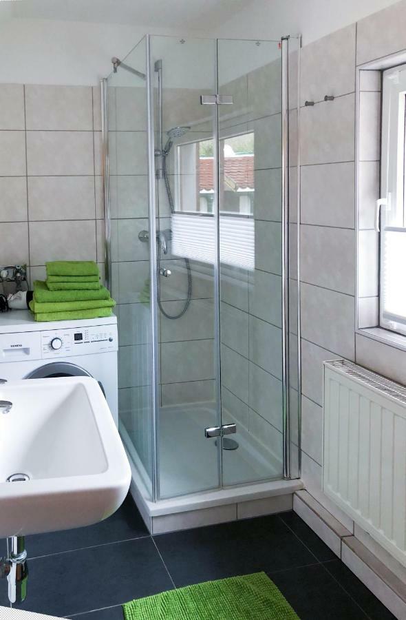 3 Seiten Ferienwohnung Jena Exterior photo